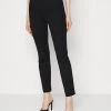 Janet Pant - Trousers - Jet Black -Guess Apparel 028bd2e67a94446f99c864d3a73a269c