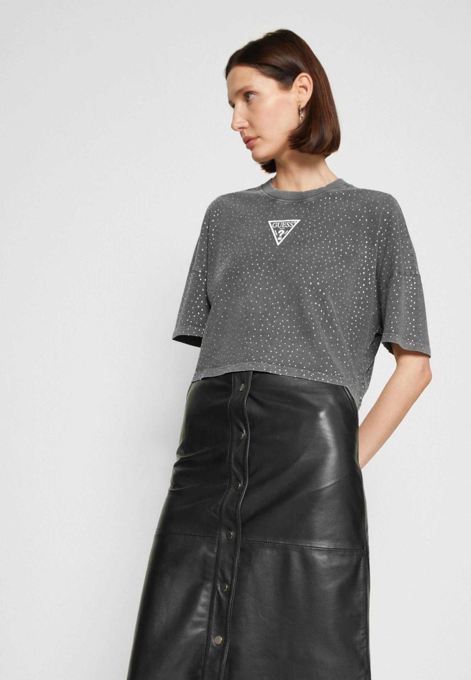 Guess Stars Tee - Print T-Shirt - Acid Jet Black 6 Guess Stars Tee - Print T-Shirt - Acid Jet Black - Image 4