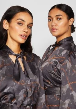 Guess Mireille Dress - Day Dress - Running Horses Aspha -Guess Apparel 046d33731add4addbf89044a5392392d