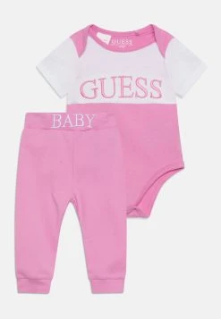 Guess Newborn Unisex Set - Body - Ciclamino Vibes