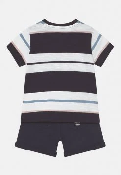 Guess Newborn Slub Set - Print T-Shirt - White/Blue -Guess Apparel 06249f25a67f418bae05d3a14e24d3fb