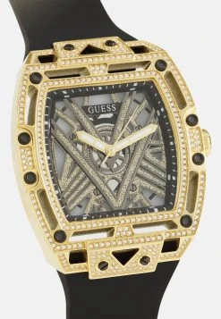 Guess Legend - Chronograph Watch - Gold-Coloured -Guess Apparel 0740892f42a84466abc903e4f4e58782