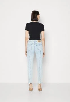 Graphic Baby Tee - Basic T-Shirt - Jet Black 10 Graphic Baby Tee - Basic T-Shirt - Jet Black -Guess Apparel 07463f9abf50417db5ab25b8696b5164