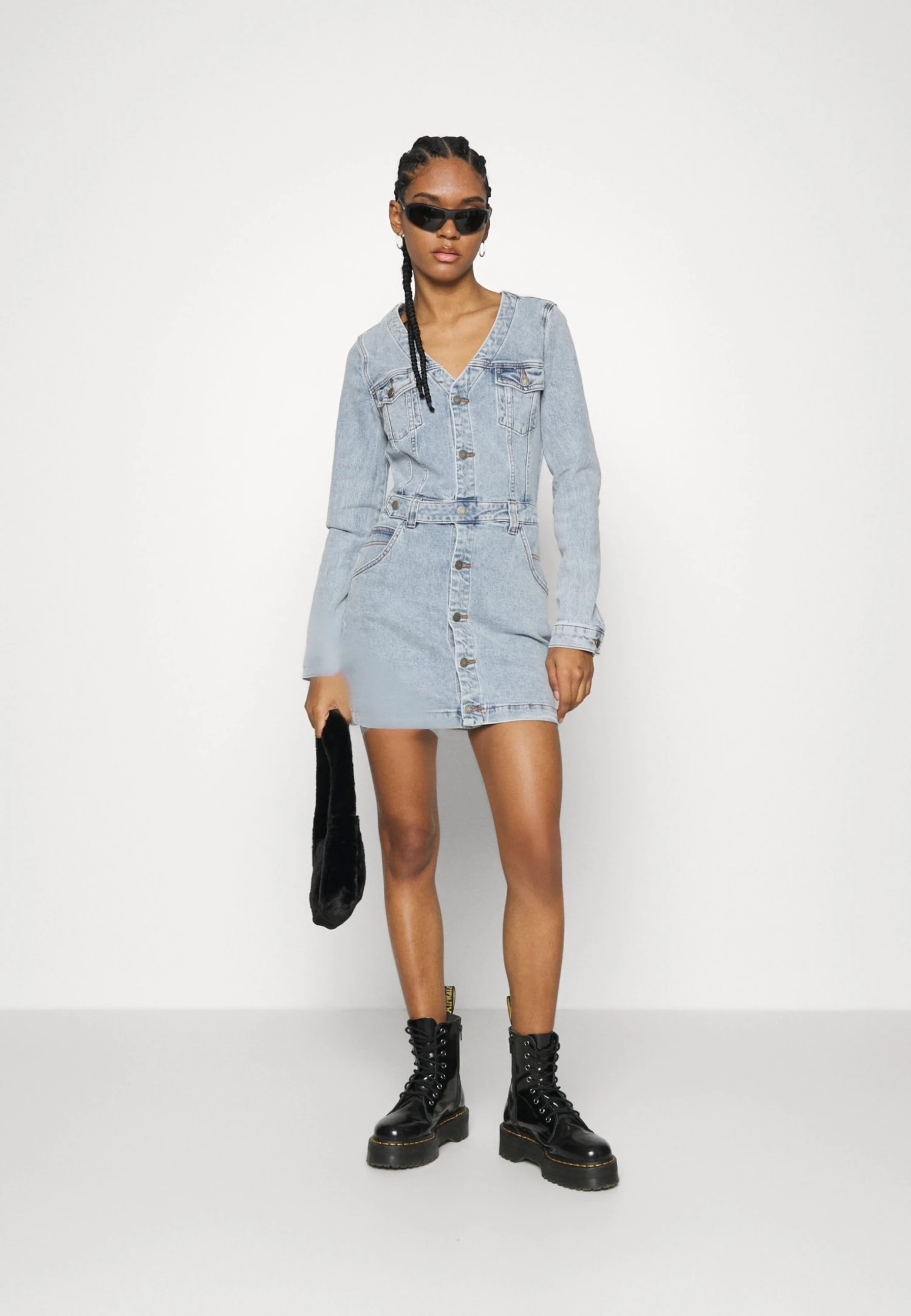 Go Danielle Dress - Denim Dress - Blue Denim 4 Go Danielle Dress - Denim Dress - Blue Denim - Image 2
