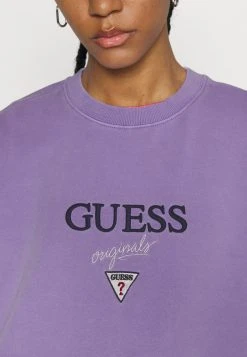 Go Baker Logo Crewneck - Sweatshirt - Light Iris Multi -Guess Apparel 16167c9d72b54f699b529591d855e8ec