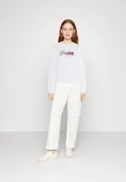 Guess 3D Patch - Sweatshirt - Pure White 9 Guess 3D Patch - Sweatshirt - Pure White -Guess Apparel 171dd1ea741946c095f7d433dee4c6ef