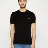 Guess Core Tee - Basic T-Shirt - Jet Black 1 Guess Core Tee - Basic T-Shirt - Jet Black -Guess Apparel 198cd099ce3044a394e7a0facf4acdc9