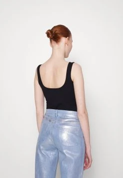 Go Harper- Top - Jet Black -Guess Apparel 2154bb9ab48c492eafb3500af7bfe259