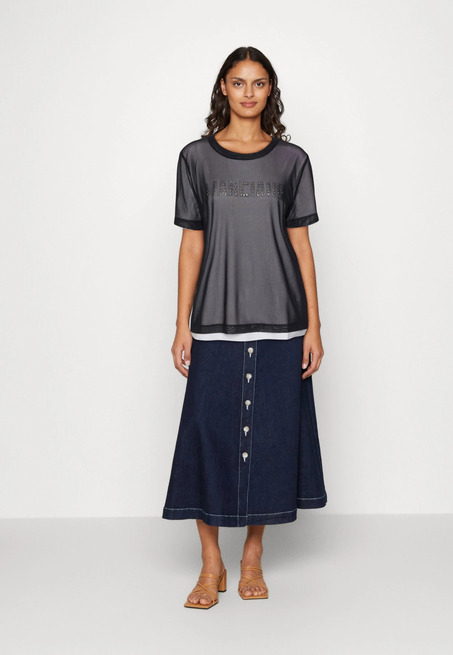 Shirley 2-In-1 - Print T-Shirt 4 Shirley 2-In-1 - Print T-Shirt - Image 2