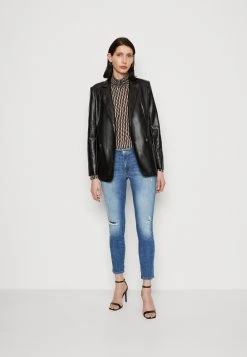 Guess Apparel -Guess Apparel 2671c7edc40b4caa858d9ee68da1ddf4