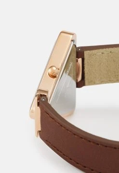 Guess Fame - Watch - Brown/Rose Gold-Coloured -Guess Apparel 2d232c7939a74918898ffa657fdd1d5d