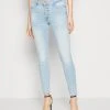 Guess 1981 Exposed Button - Jeans Skinny Fit - Pacific -Guess Apparel 2e58f453729a44c2ab6afd36e04f0bd5