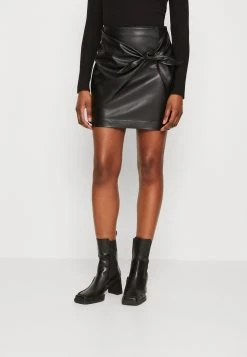 Guess Alya Wrap Skirt - Wrap Skirt - Jet Black Multi