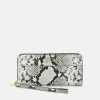 Guess Katey Large Zip Around - Wallet - White/Black -Guess Apparel 3a659b776dae42ada9a80e4c3d992bcd