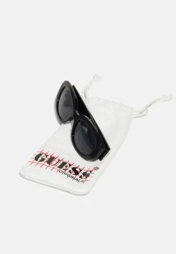 Guess Sunglasses - Shiny Black -Guess Apparel 3ca1ef2b676c4f048b0ffa017c519b67
