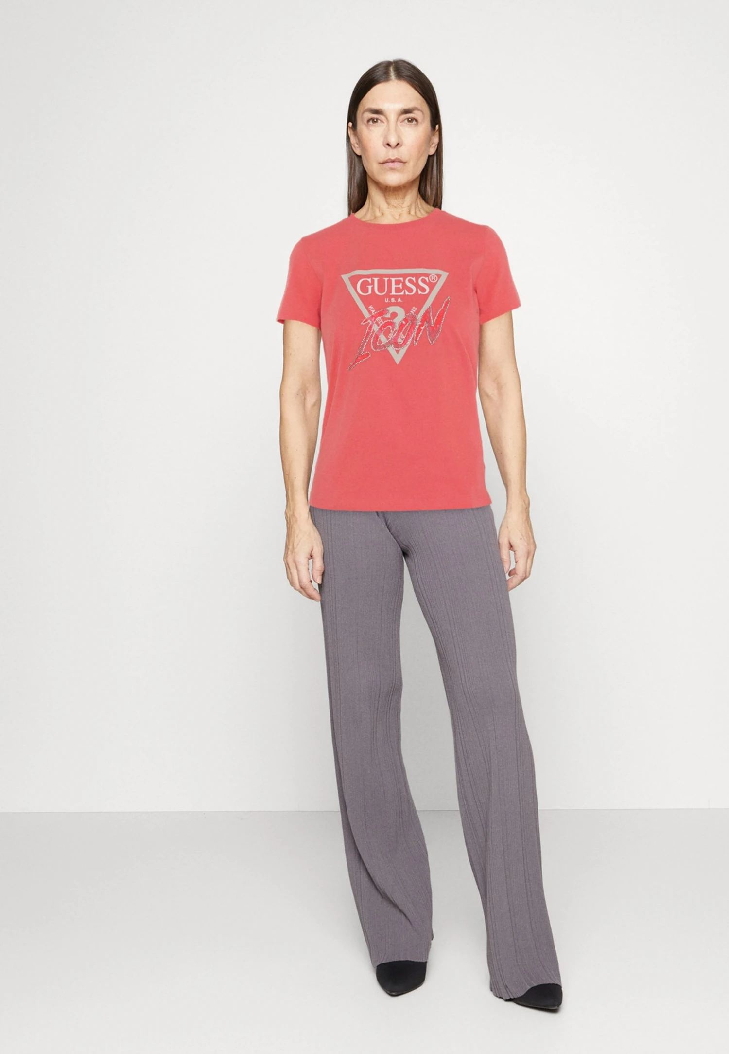 Guess Icon Tee - Print T-Shirt 4 Guess Icon Tee - Print T-Shirt - Image 2