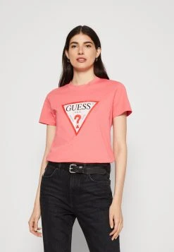 Guess Classic Fit Logo Tee - Print T-Shirt - Plastic Pink -Guess Apparel 3e5b4d6de2224896acc1688b5cd8dbc1