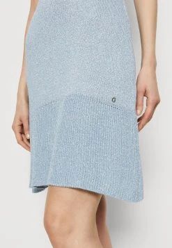 Guess Marion Ruffle Dress - Jumper Dress - Himmelblau -Guess Apparel 3f534d2fdc534daf9f4cde4139e367f8