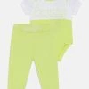 Guess Newborn Unisex Set - Body - Dusty Kiwi -Guess Apparel 48e97797fd9742f49f74cde305681940