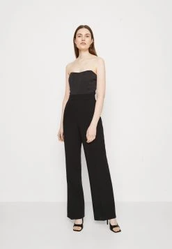 Laurita - Jumpsuit - Jet Black