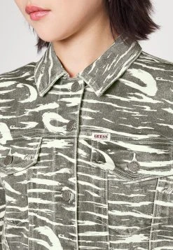 Go Zebra Jacket - Denim Jacket - Jet Black Multi -Guess Apparel 4c2f55f2100e4ee5a2ff3c881d451eaa