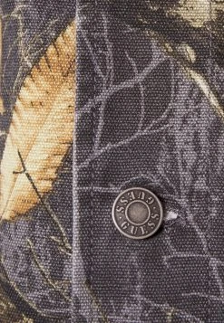 Realtree Trucker Jacket - Denim Jacket - Washed Out Black Multi -Guess Apparel 4f5f80d0df0e4dc9bcb8f9f1333b3582