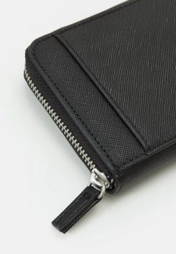 Guess Unisex - Wallet - Black -Guess Apparel 503def5a987643b3988f7ec19a87d351