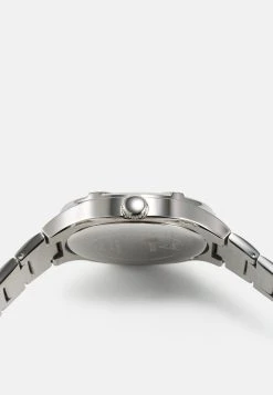 Guess Duke - Chronograph Watch - Silver-Coloured 9 Guess Duke - Chronograph Watch - Silver-Coloured -Guess Apparel 58a82a7080ab4151a570c6e24cb8d147