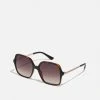 Guess Sunglasses - Havanna Dunkel Braun -Guess Apparel 5921a89fd7314f998ea3b9e798ca35b8