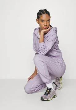 Sophie Classic- Tracksuit Bottoms - Light Iris -Guess Apparel 5c9b6d204bce4815b01253176fdbddd2