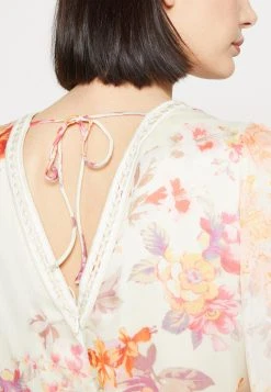 Guess Ls Elana- Day Dress - Catalina -Guess Apparel 5cf0f40421d54fcd81b61cdc1646d992