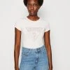 Guess Triangle Logo - Print T-Shirt -Guess Apparel 5e6b2aafd6004e8e9822b4a603fa29e3