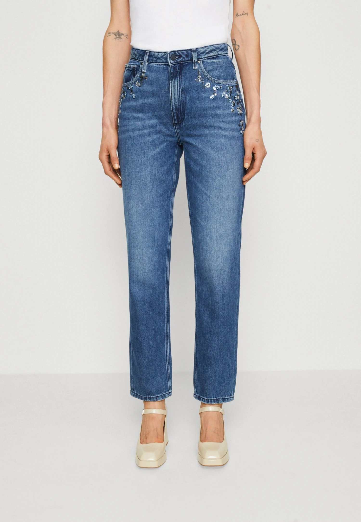 Guess Mom - Relaxed Fit Jeans