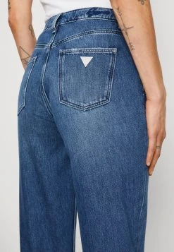 Guess Mom - Relaxed Fit Jeans -Guess Apparel 6a46984c243d4ef2a2f04dacc6219e85