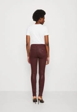 Guess Coated 1981 - Jeans Skinny Fit 10 Guess Coated 1981 - Jeans Skinny Fit -Guess Apparel 707f2ae9b4774511ad7442bd9b2a8e78