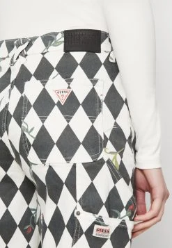 Go Rose Diamond Carpenter Pant - Relaxed Fit Jeans - Jet Black Multi 11 Go Rose Diamond Carpenter Pant - Relaxed Fit Jeans - Jet Black Multi -Guess Apparel 72388c1e0fe74459ad3ed82708443e10