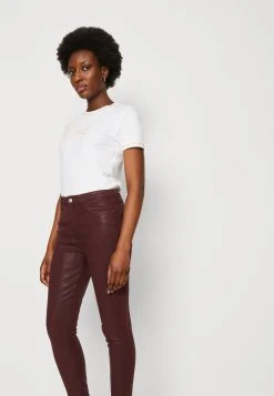 Guess Coated 1981 - Jeans Skinny Fit 11 Guess Coated 1981 - Jeans Skinny Fit -Guess Apparel 76e55c4f32be4d7480709f044ab5b548