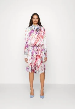 Clelia Dress - Day Dress - White/Red -Guess Apparel 7f8ea57cbbec4882ba954fe2383aa4e6