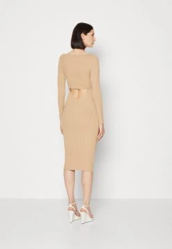 Guess Adele Dress - Shift Dress - Khaki Tan -Guess Apparel 7f8eefda2cbc4b75a862d1022722b55f