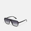 Guess Unisex - Sunglasses - Shiny Black/Green Mirror 1 Guess Unisex - Sunglasses - Shiny Black/Green Mirror -Guess Apparel 80502743a2b84410beff037a67a1beda
