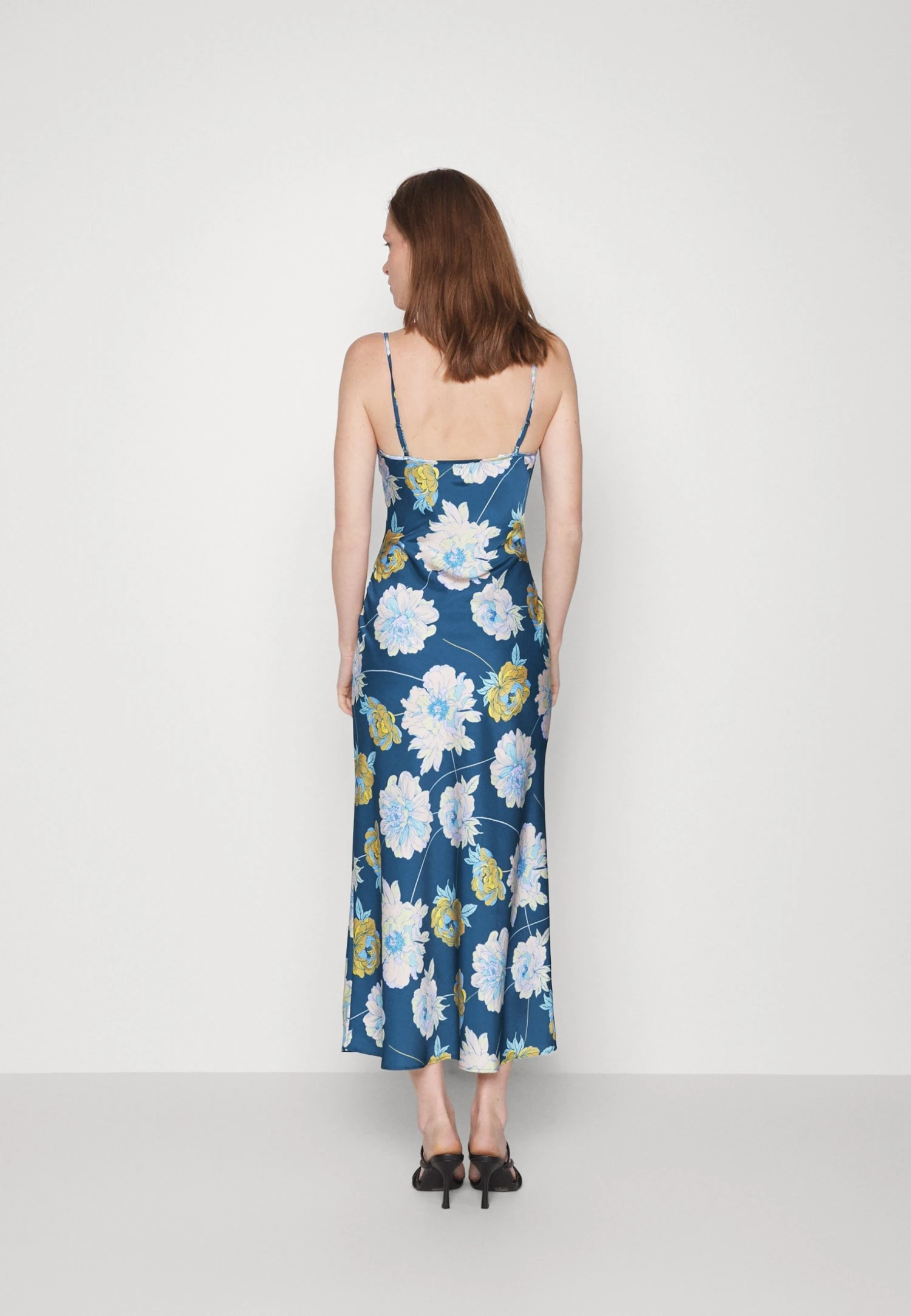 Guess Akilina Dress - Cocktail Dress / Party Dress 5 Guess Akilina Dress - Cocktail Dress / Party Dress - Image 3