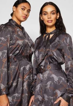 Guess Mireille Dress - Day Dress - Running Horses Aspha -Guess Apparel 87efcca309bb497f9b6caa6c3472b88f