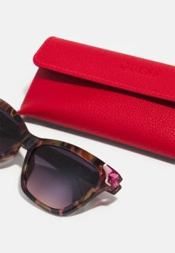 Guess Sunglasses - Pink -Guess Apparel 8a8f4bcfd2154b79b2a67b461a66fbe6