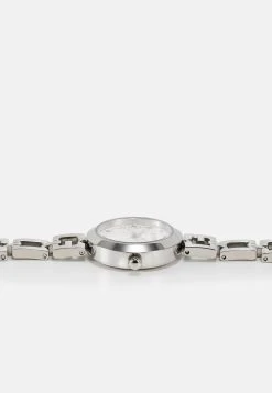 Guess Lady- Watch - Silver-Coloured -Guess Apparel 94cc9329ac7c4ed5ada3d025ba0b08b4