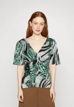 Feline Feeling - Print T-Shirt