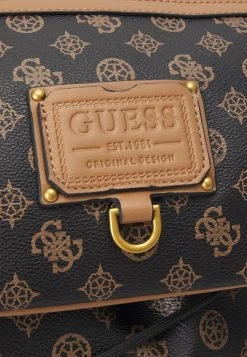 Guess Salameda Backpack Unisex - Rucksack - Brown -Guess Apparel 961b1679f37d4cde9c00887e2c66454d