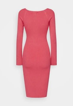 Guess Apparel -Guess Apparel 9abcddbd7ba143bf8997359a2c3f0c66