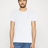 Guess Core Tee - Basic T-Shirt - Pure White -Guess Apparel 9ea63cbfb8ce4b79a6a782575ec828ce