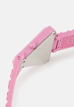 Guess Fame - Watch - Pink 9 Guess Fame - Watch - Pink -Guess Apparel a1195d074f524eb087053d8f6f6d7301