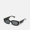Guess Sunglasses - Shiny Black -Guess Apparel a34915e3eee94f2c8112858f16d147de
